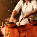 debora cardillo Massaggio vibrazionale tibetano con campane